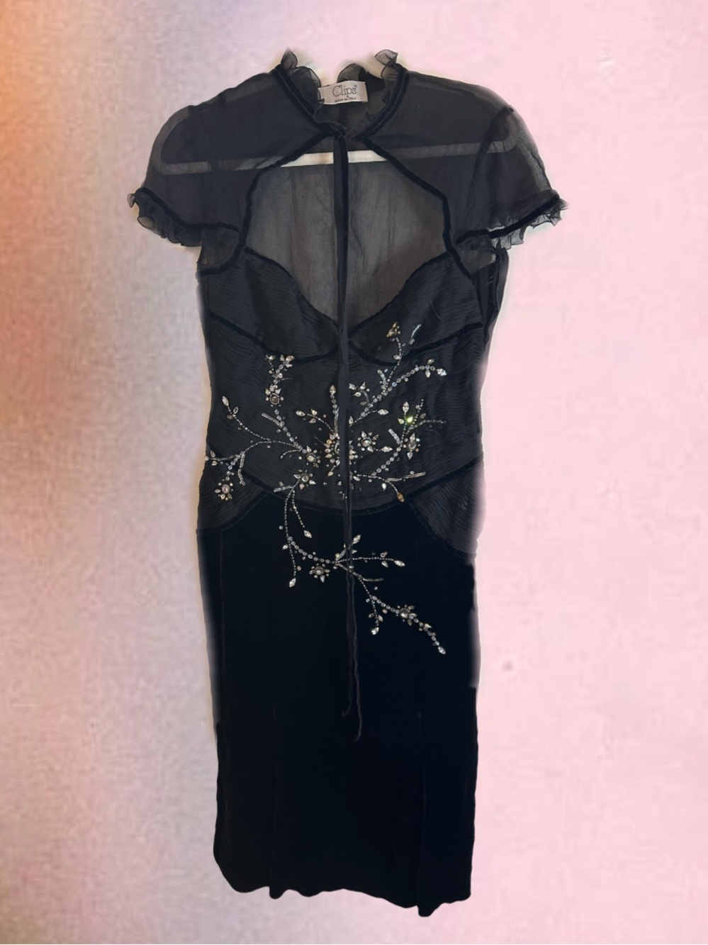 Sumptuous 100% Black Silk Floral Ornamented Dress - Cheongsam style- Never Worn